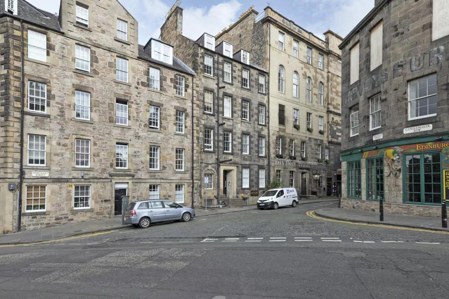 Joivy 3 Bed Flat In Old Town, Close To Grassmarket EDI Exterior foto